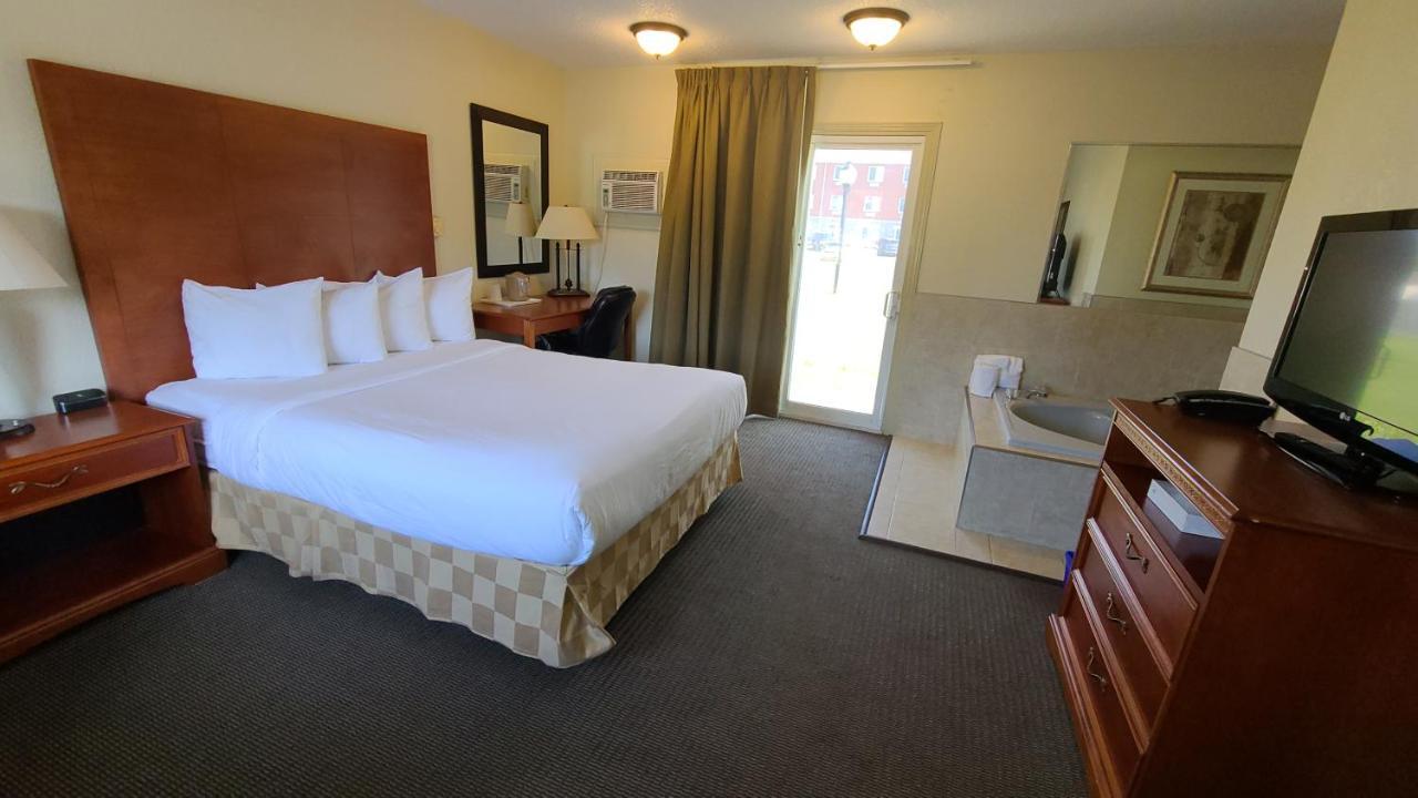 ทราเวลลอดจ์ บาย วินด์แฮม จานาน็อก Motel แกเนอนอเคว ภายนอก รูปภาพ