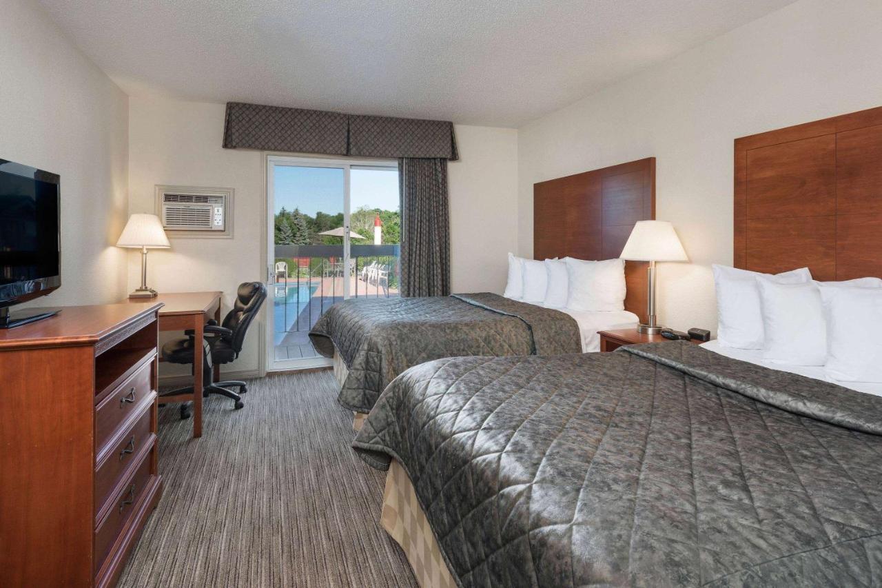 ทราเวลลอดจ์ บาย วินด์แฮม จานาน็อก Motel แกเนอนอเคว ภายนอก รูปภาพ