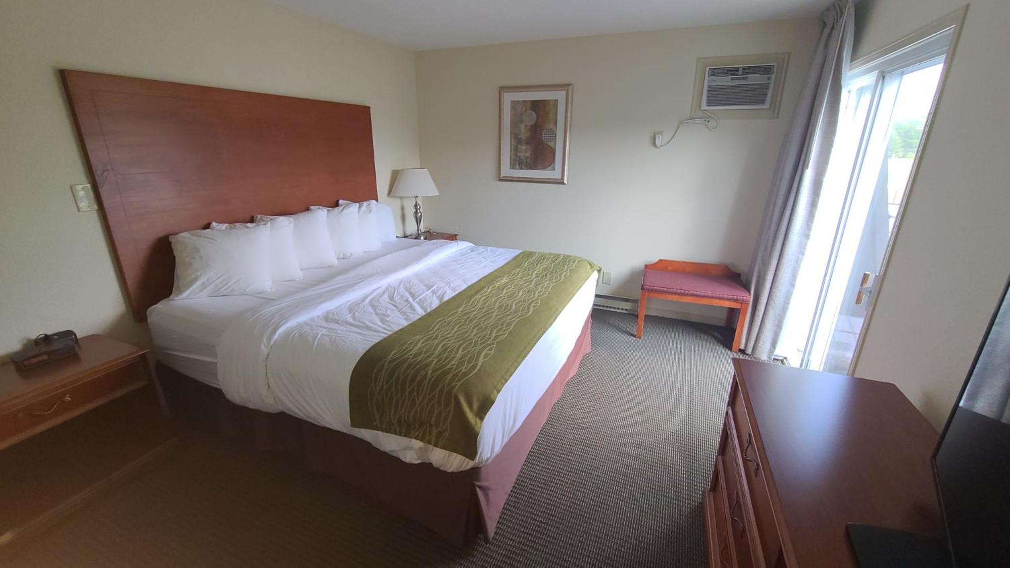 ทราเวลลอดจ์ บาย วินด์แฮม จานาน็อก Motel แกเนอนอเคว ภายนอก รูปภาพ